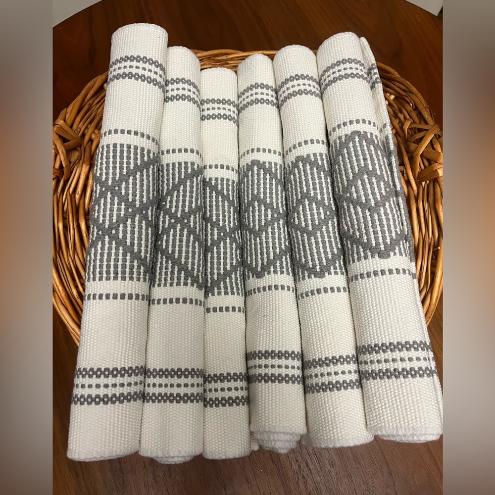 NEW. Gray and Creme Patterned Fabric Placemats